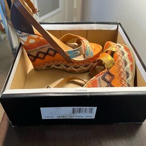Women's Multicolor Wedge Sandals